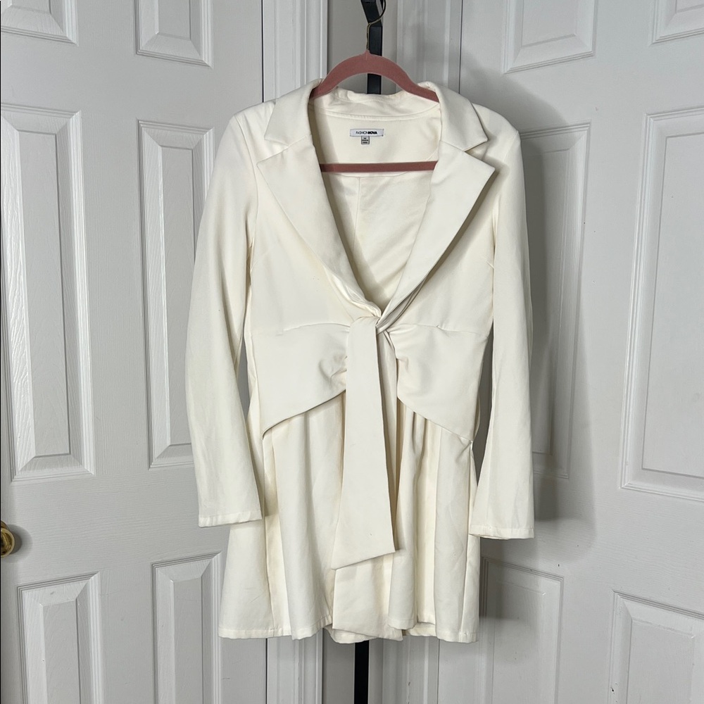 Elegant White Women's Dress